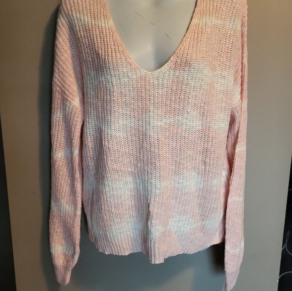 NEW Freshman Sweater Size Large - Picture 3 of 6